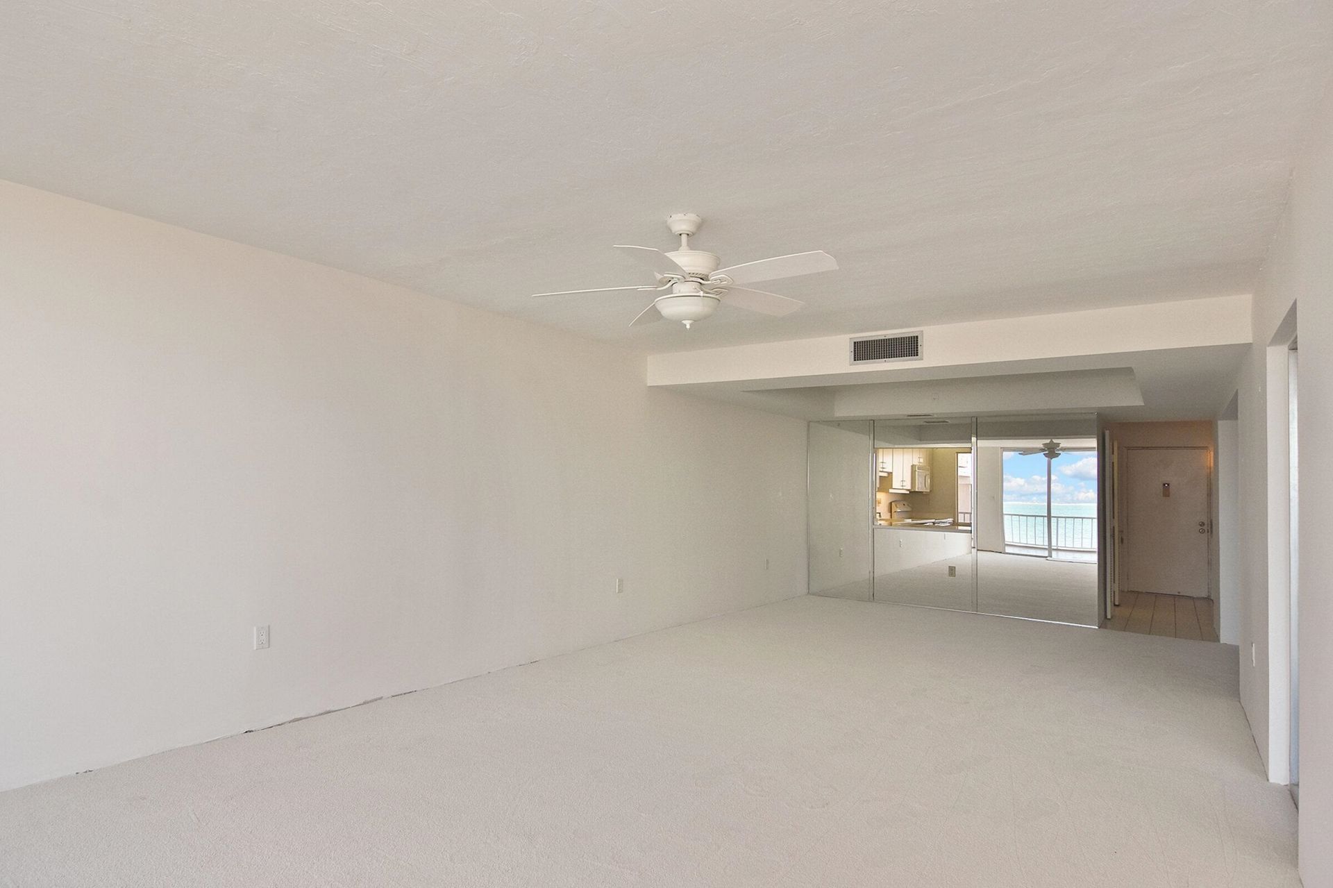 200 Periwinkle Way, Unit 225, Sanibel, FL 33957 Photo