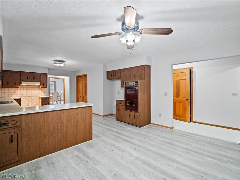 14345 W Sprague Road, Strongsville, OH 44136 Photo 21