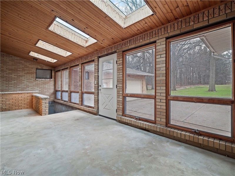 14345 W Sprague Road, Strongsville, OH 44136 Photo 34