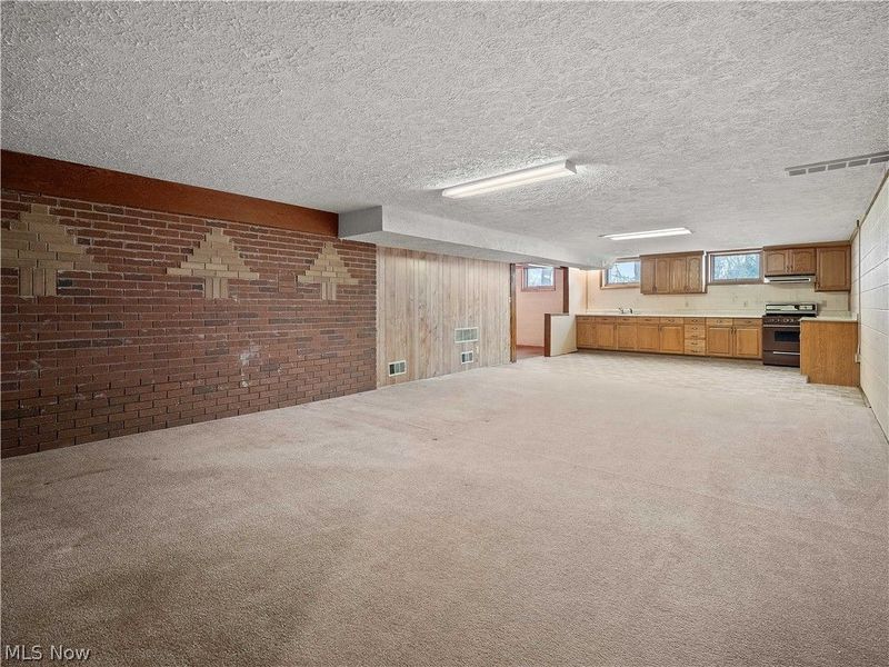 14345 W Sprague Road, Strongsville, OH 44136 Photo 37