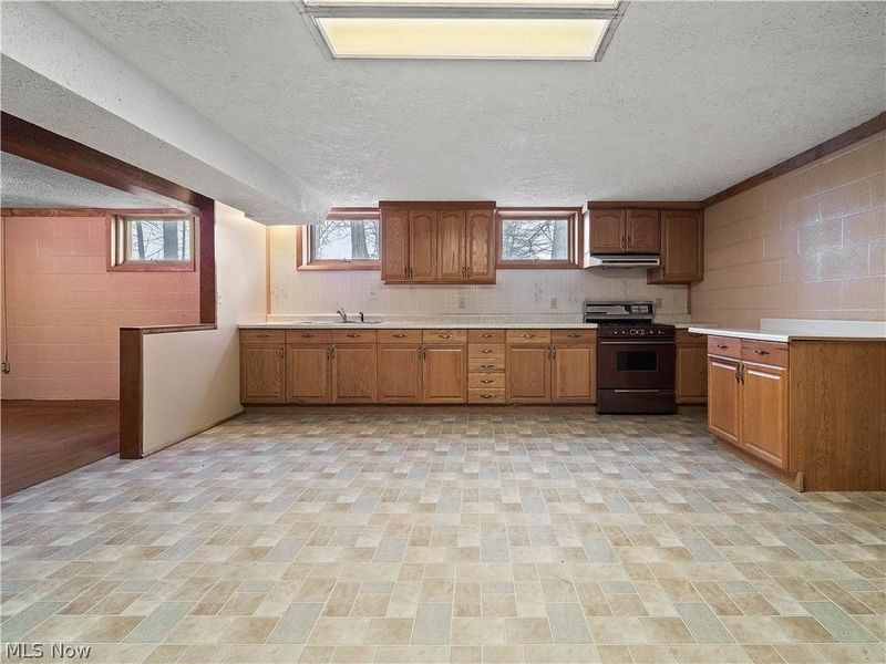 14345 W Sprague Road, Strongsville, OH 44136 Photo 39