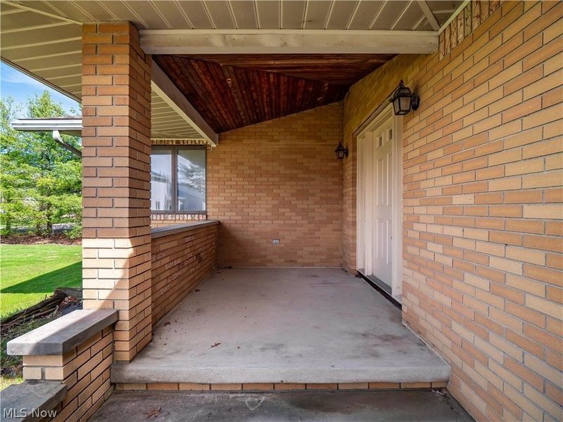 14345 W Sprague Road, Strongsville, OH 44136 Photo 4