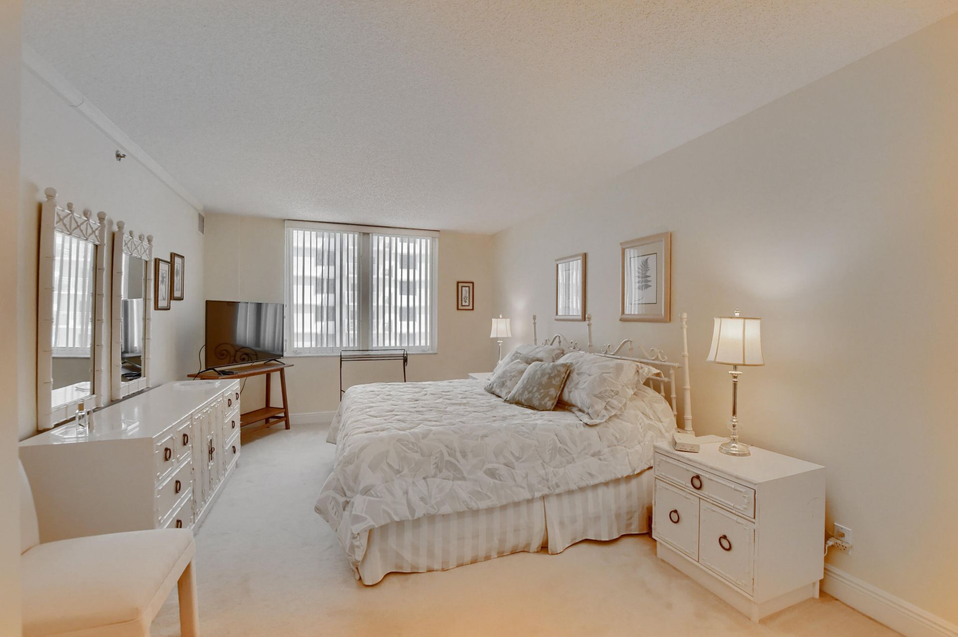3221 S Ocean Boulevard, Unit 308, Highland Beach, FL 33487 Photo