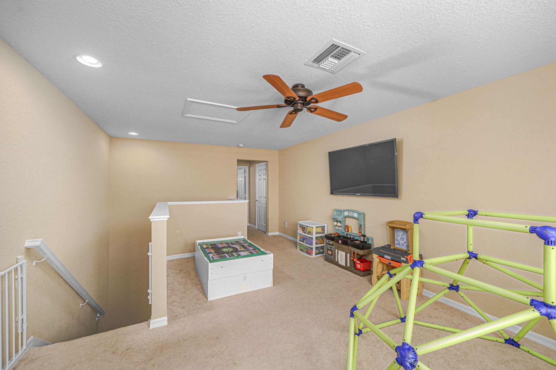 283 SE Courances Drive, Port Saint Lucie, FL 34984 Photo