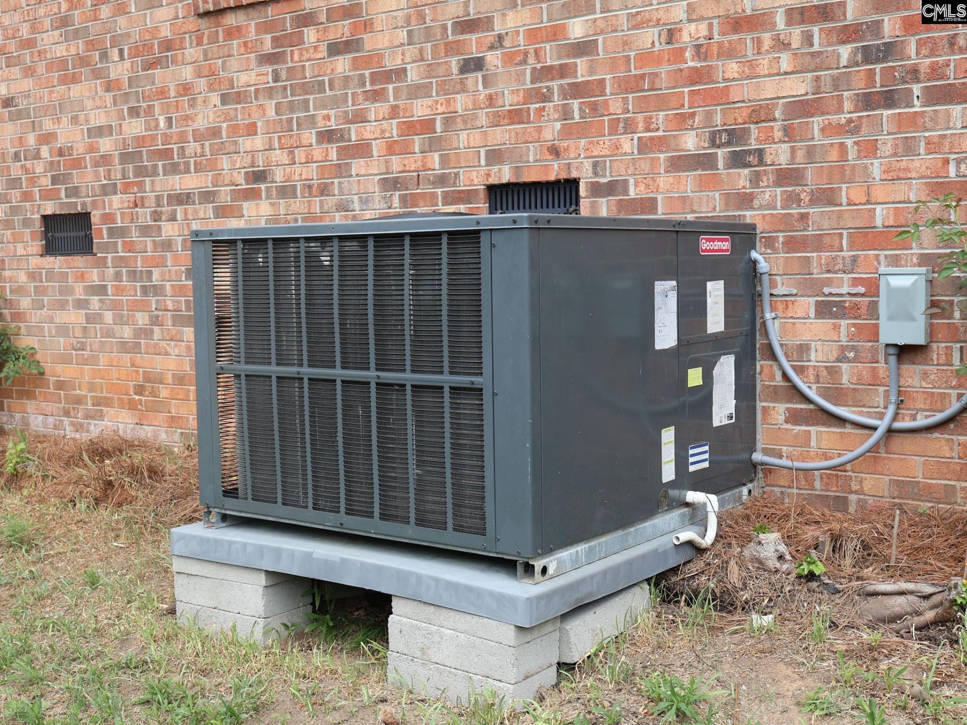 3345 Hill Springs Drive  Photo 24