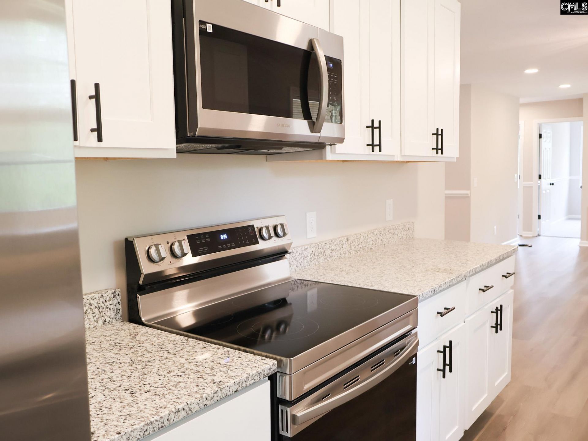 3345 Hill Springs Drive  Photo 7