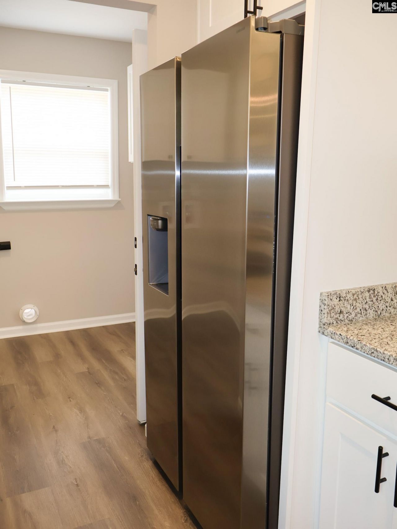 3345 Hill Springs Drive  Photo 8