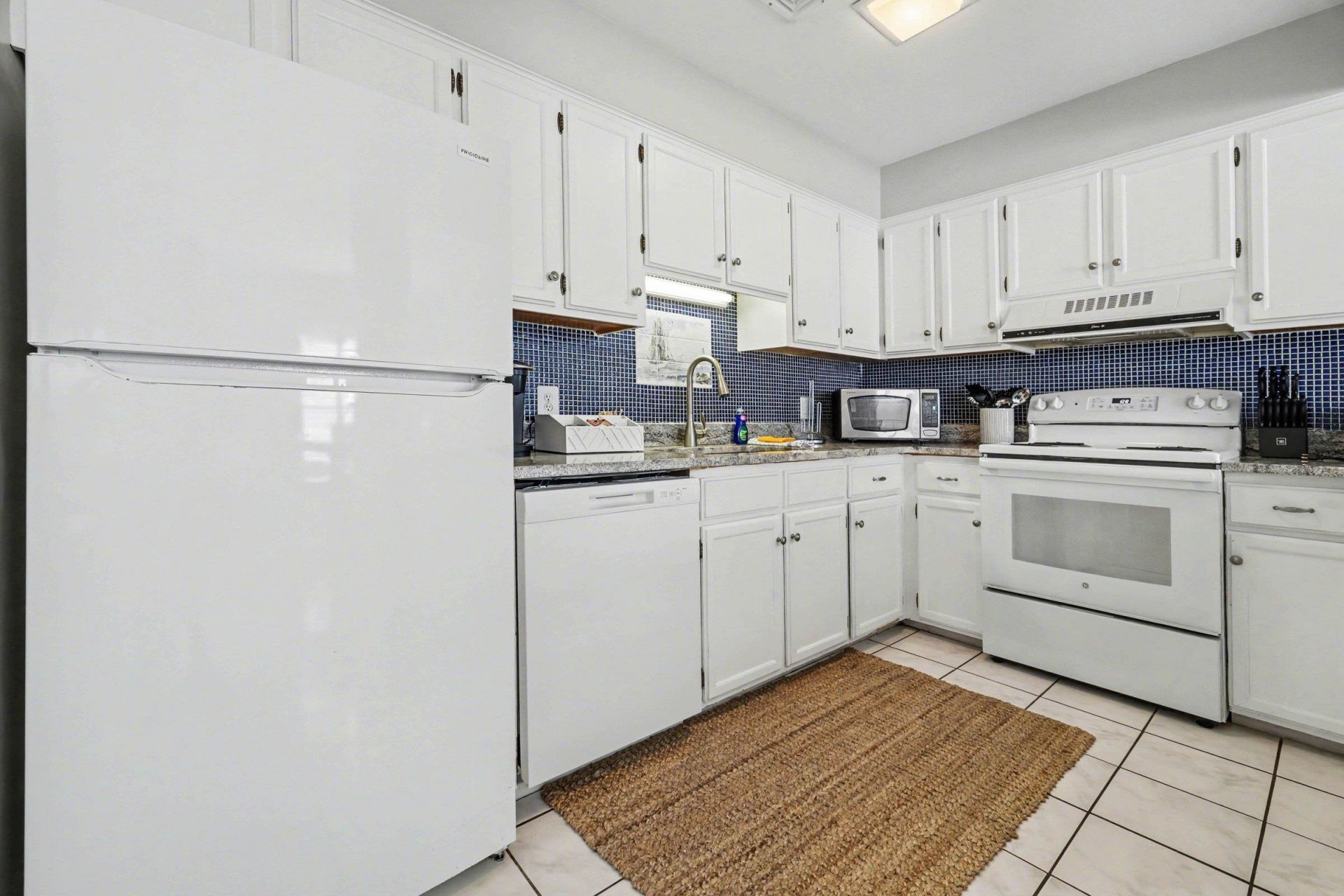807 S Ocean Blvd. Photo 11