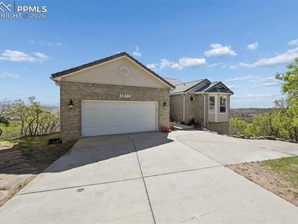 5211 Bancroft Heights, Colorado Springs, CO 80906