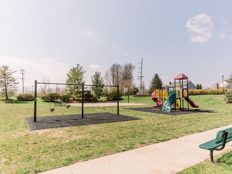 8453 Bridle Court, Florence, KY 41042 Photo 26