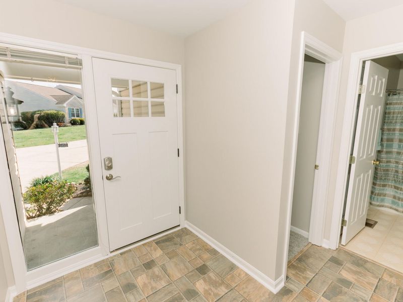 8453 Bridle Court, Florence, KY 41042 Photo 3