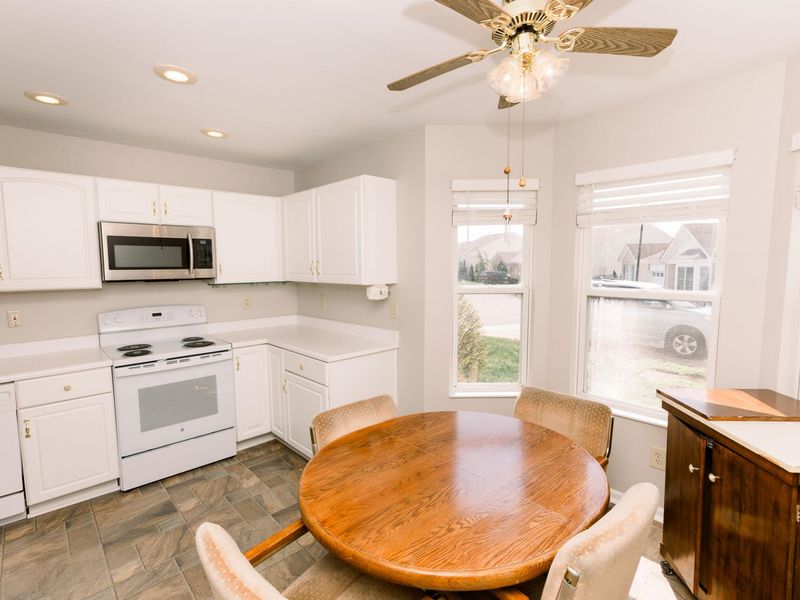 8453 Bridle Court, Florence, KY 41042 Photo 4