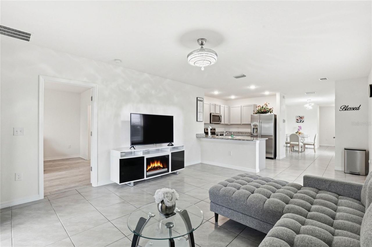 2839 Maiden Grass Isle, Wesley Chapel, FL 33543 Photo