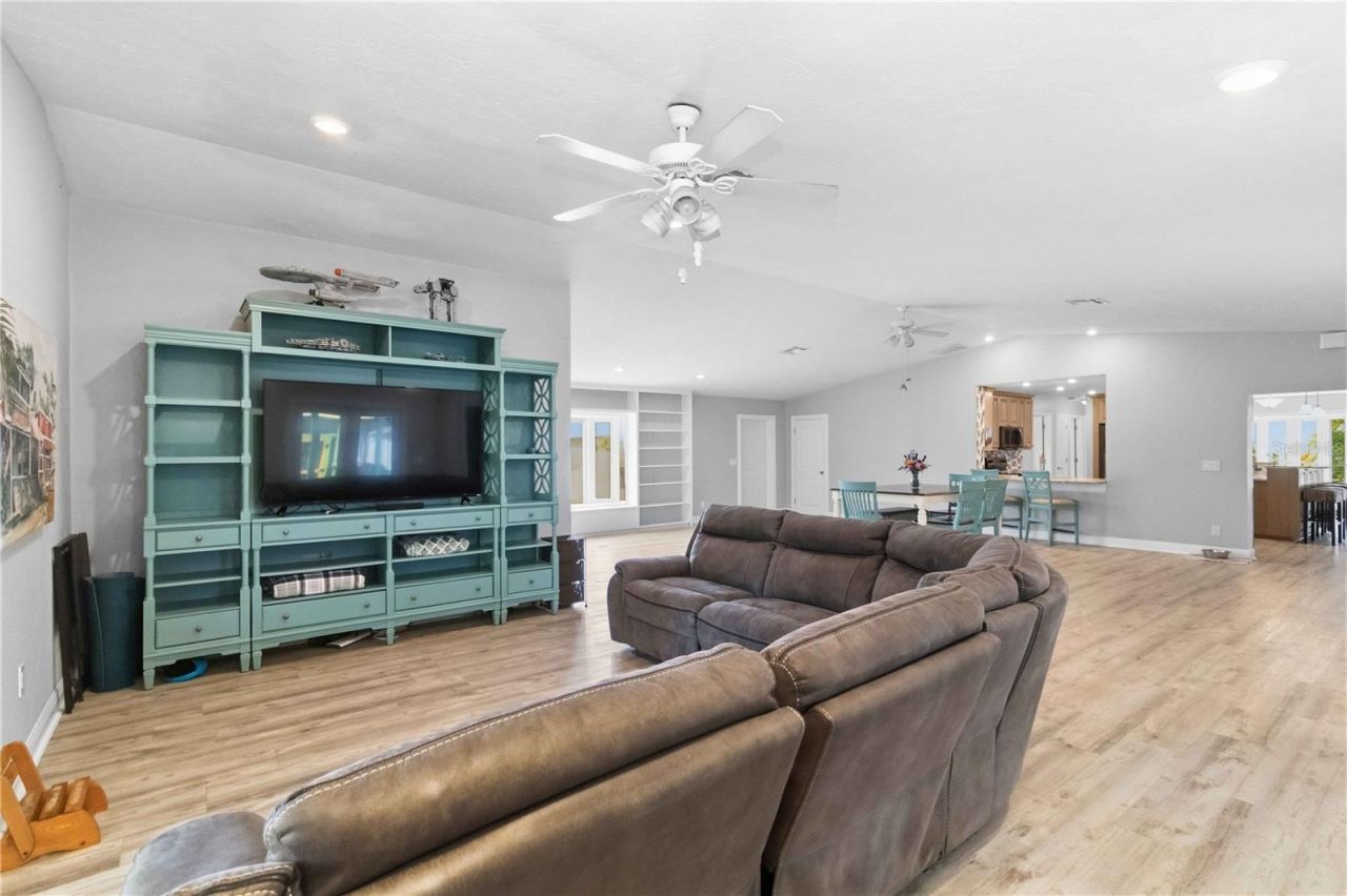 907 69th Street Nw, Bradenton, FL 34209 Photo