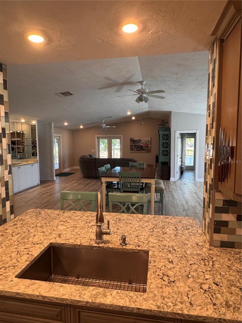 907 69th Street Nw, Bradenton, FL 34209 Photo