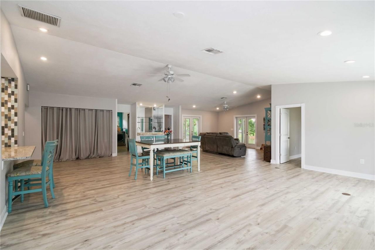 907 69th Street Nw, Bradenton, FL 34209 Photo