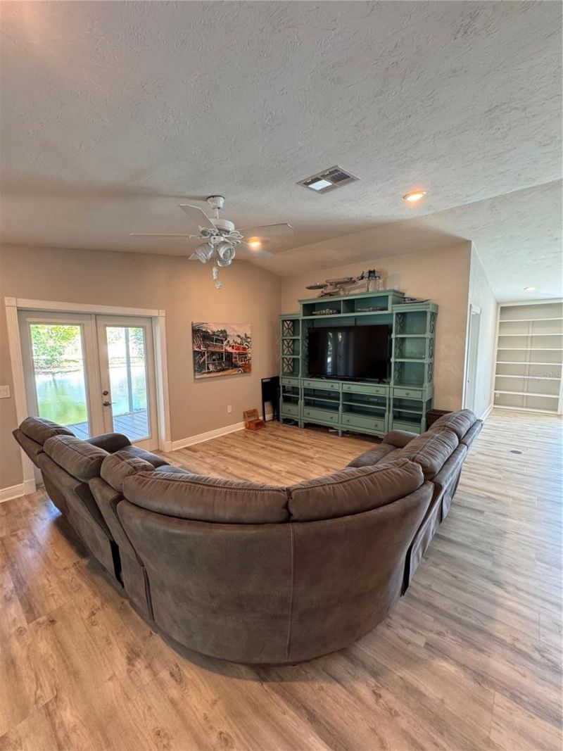 907 69th Street Nw, Bradenton, FL 34209 Photo