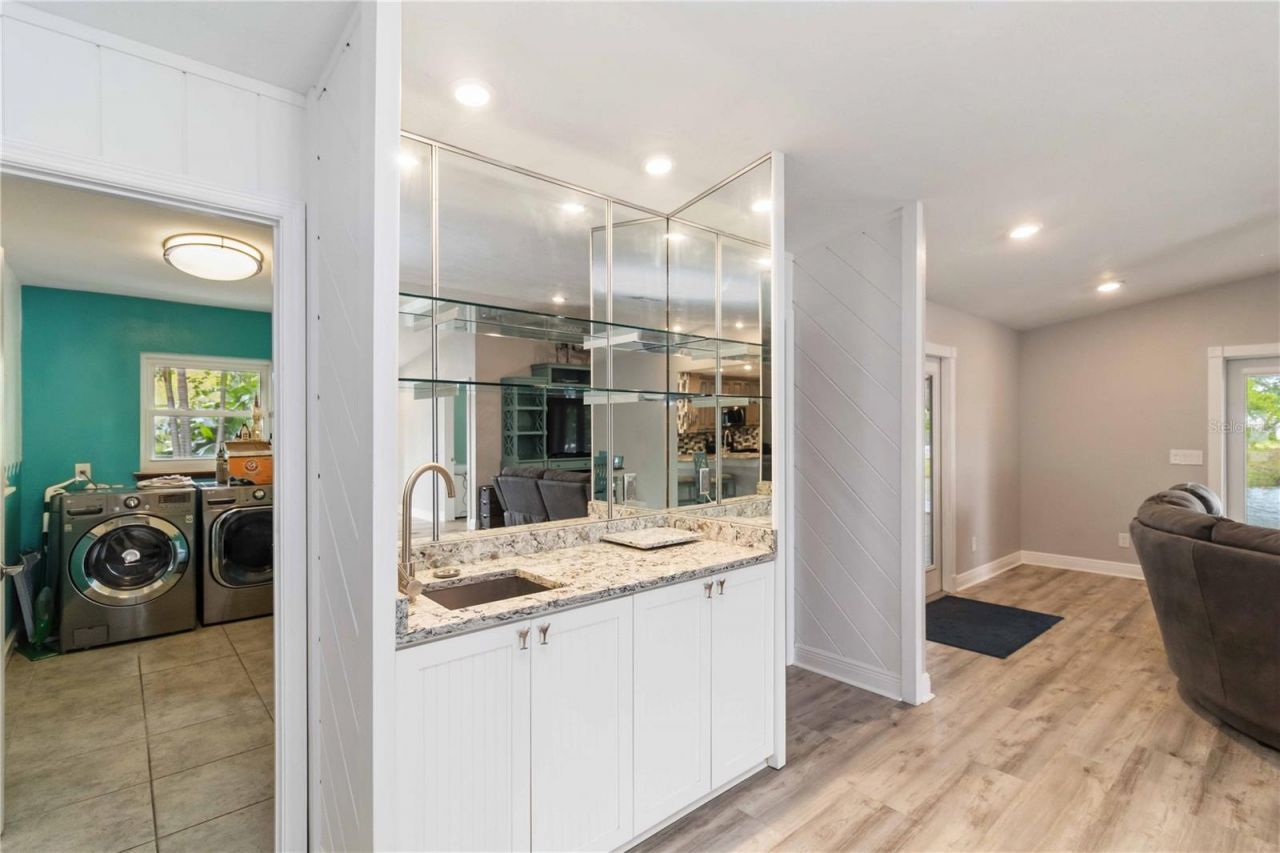 907 69th Street Nw, Bradenton, FL 34209 Photo