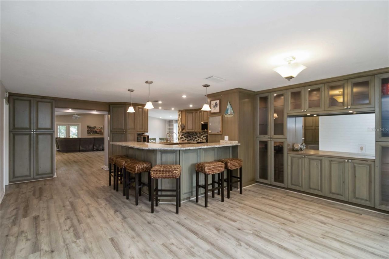 907 69th Street Nw, Bradenton, FL 34209 Photo