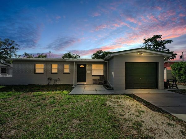 7418 CEDAR STREET NE, ST PETERSBURG, FL 33702