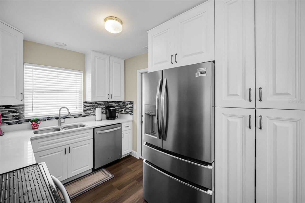 7418 Cedar Street Ne, Saint Petersburg, FL 33702 Photo