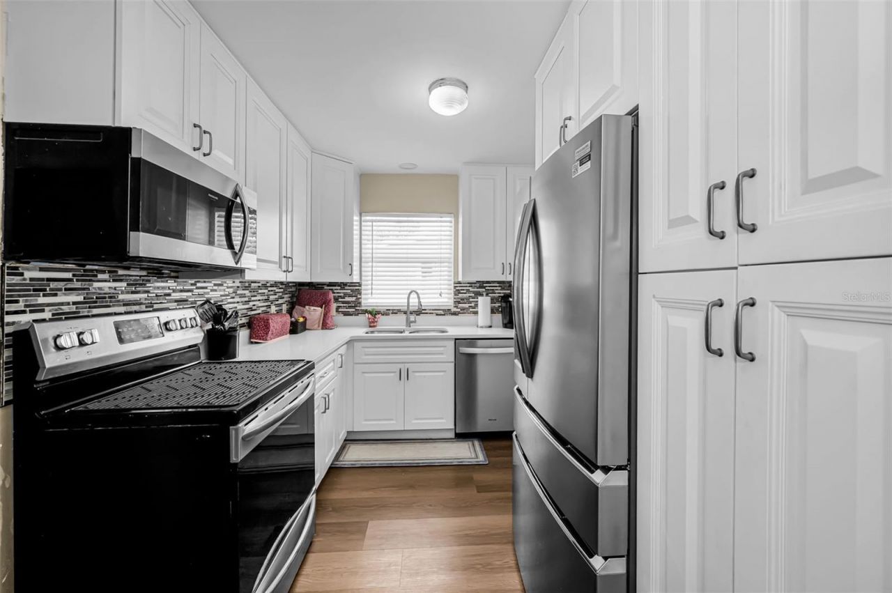 7418 Cedar Street Ne, Saint Petersburg, FL 33702 Photo