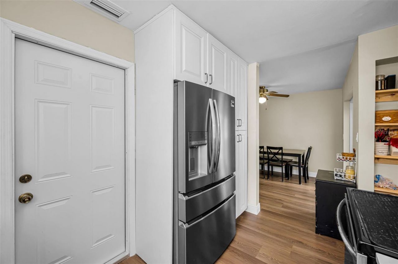 7418 Cedar Street Ne, Saint Petersburg, FL 33702 Photo