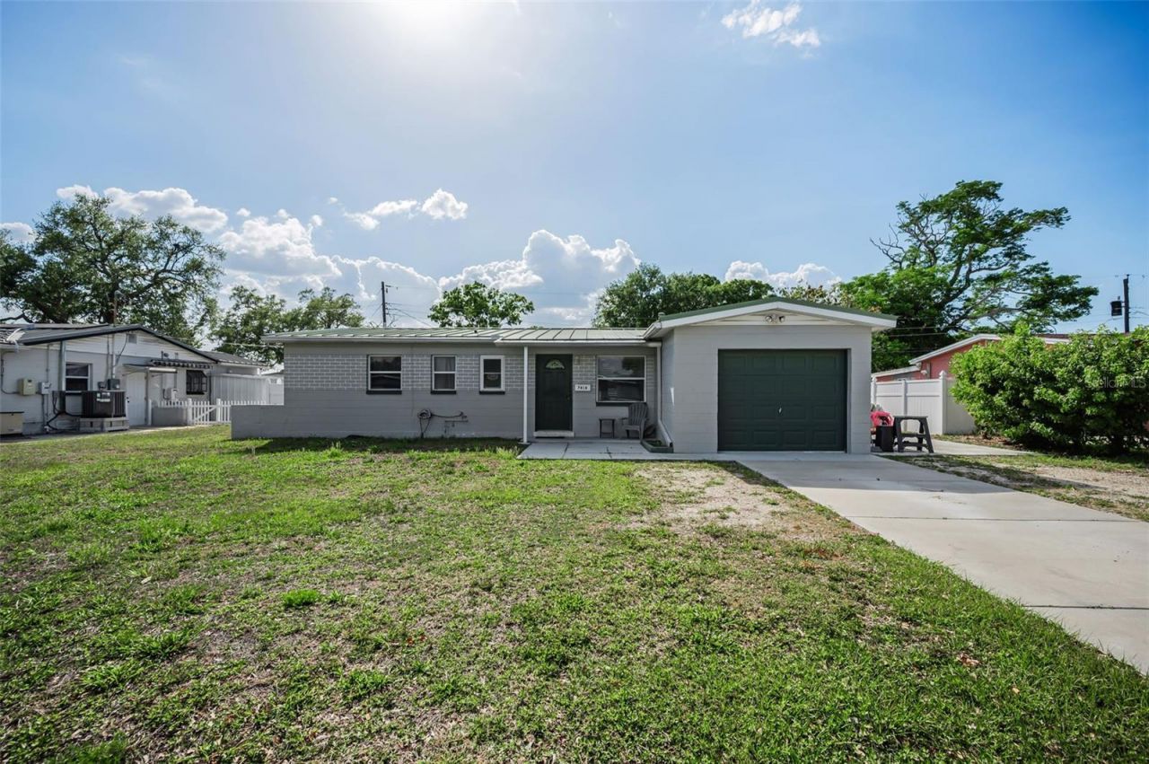 7418 Cedar Street Ne, Saint Petersburg, FL 33702 Photo