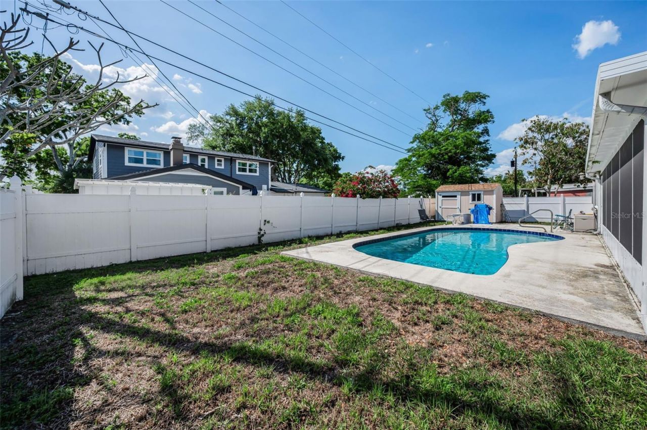 7418 Cedar Street Ne, Saint Petersburg, FL 33702 Photo