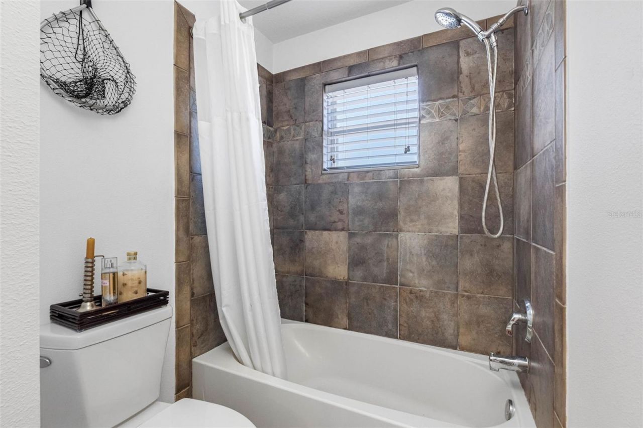 20470 Needletree Drive , Tampa, FL 33647 Photo