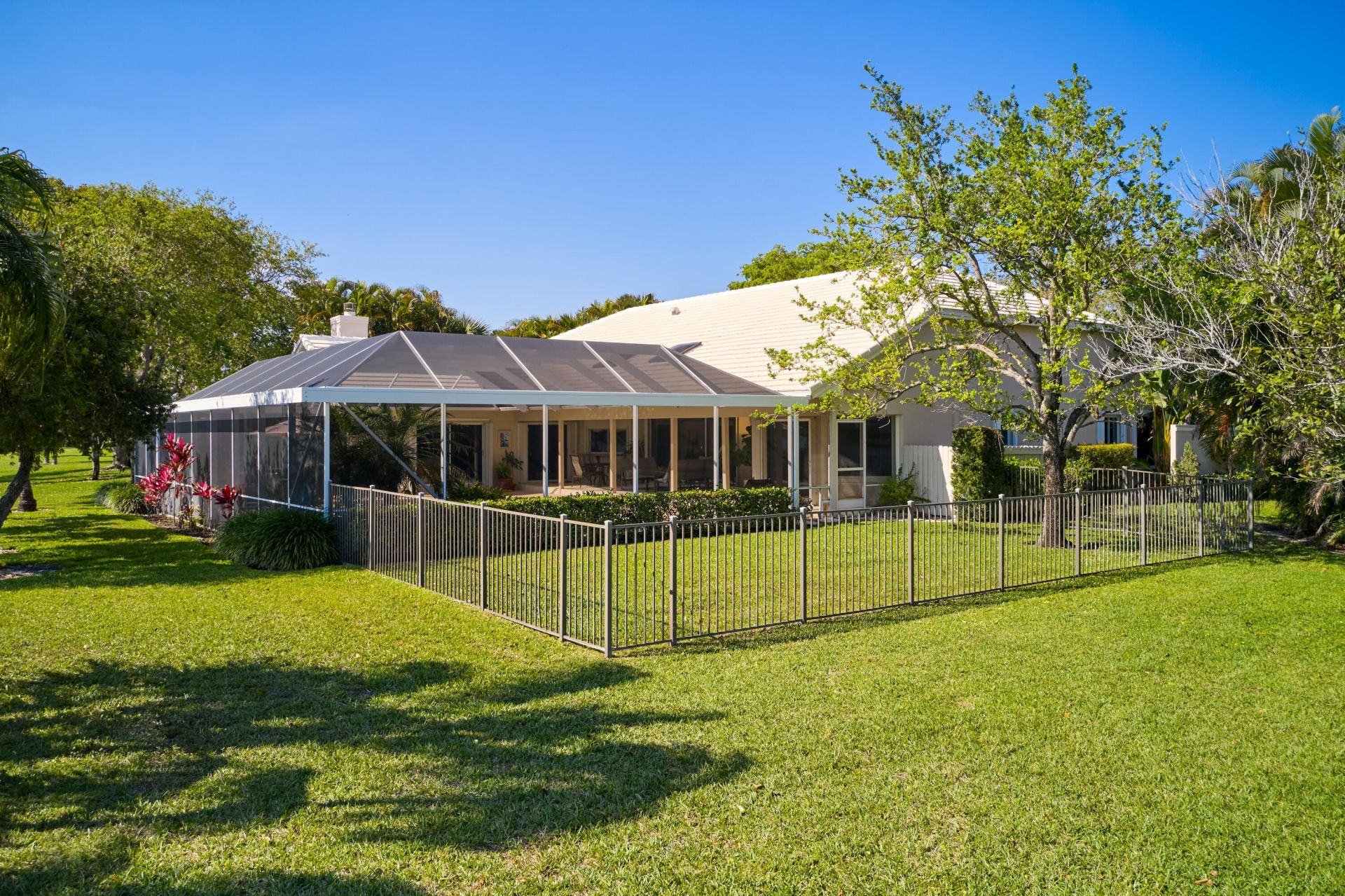 206 Thornton Court, Palm Beach Gardens, FL 33418 Photo