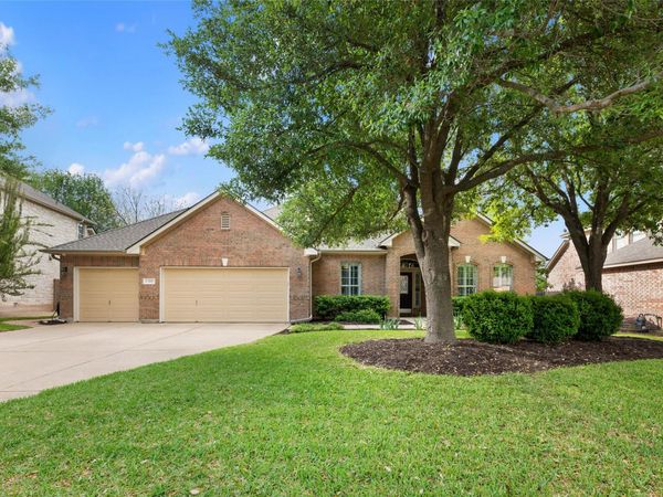 3117 Goldenoak CIR, Round Rock, TX 78681