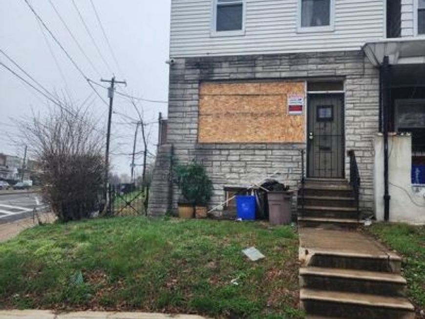 2650 S 61st Street, Philadelphia, PA 19142 Main Photo