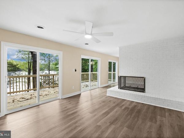 1070 LAKEVIEW DR, STAFFORD, VA 22556