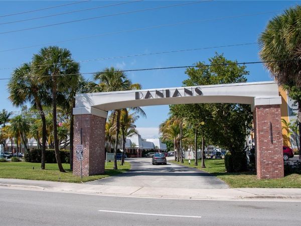 505 E Dania Beach Blvd , Unit 4-2E, Dania Beach, FL 33004