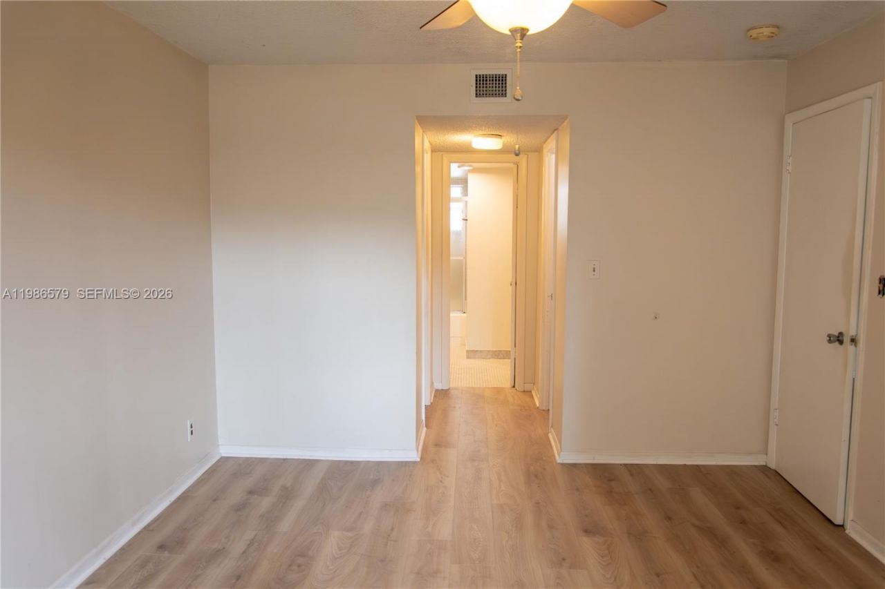 505 E Dania Beach Blvd , Unit 4-2E, Dania Beach, FL 33004 Photo