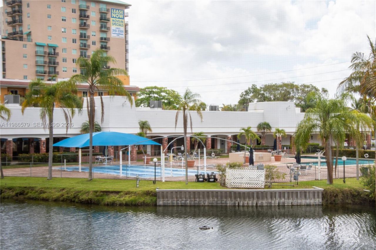 505 E Dania Beach Blvd , Unit 4-2E, Dania Beach, FL 33004 Photo