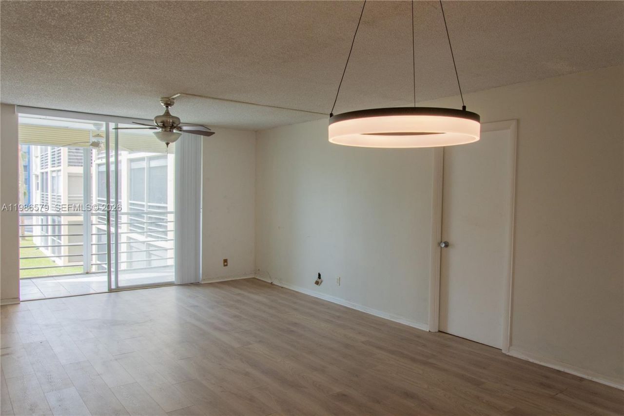 505 E Dania Beach Blvd , Unit 4-2E, Dania Beach, FL 33004 Photo