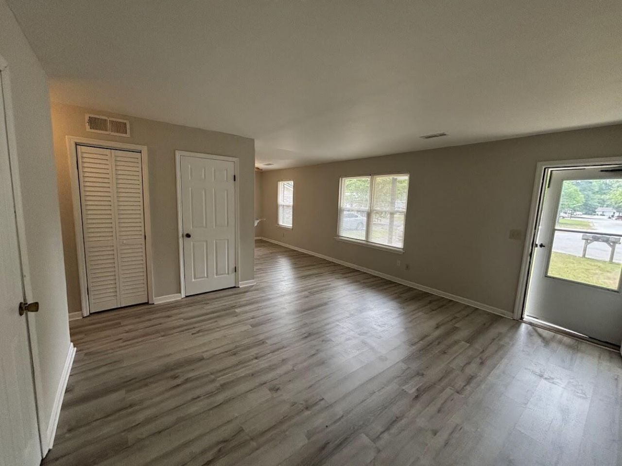 807 Sandpiper Drive Photo 7