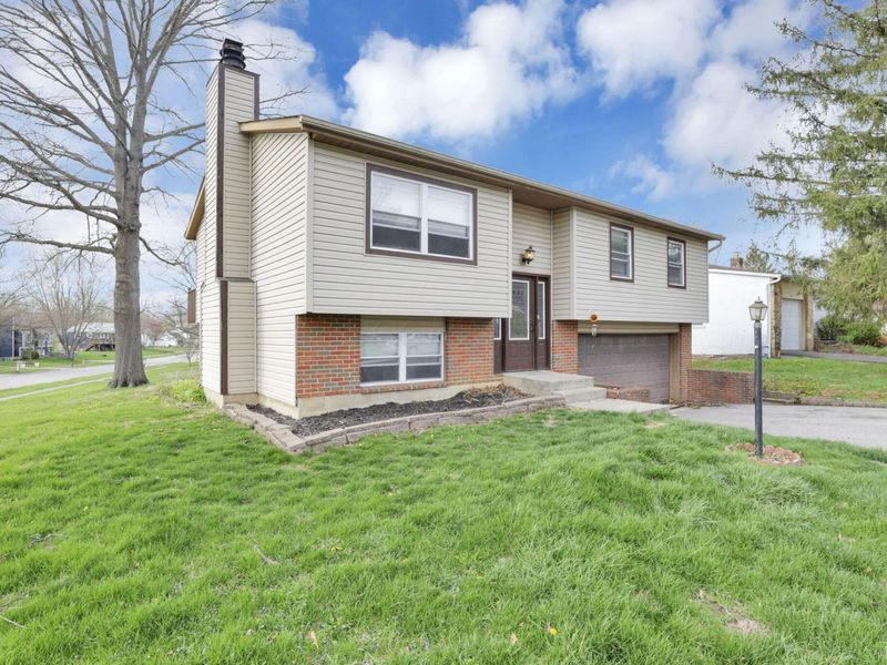 4555 Teton Court, Columbus, OH 43230 Photo 4