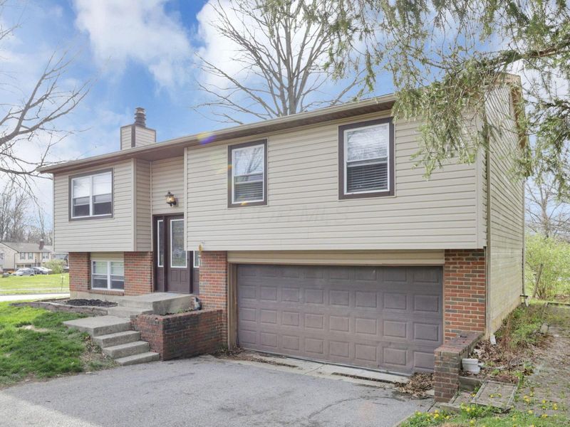 4555 Teton Court, Columbus, OH 43230 Photo 5