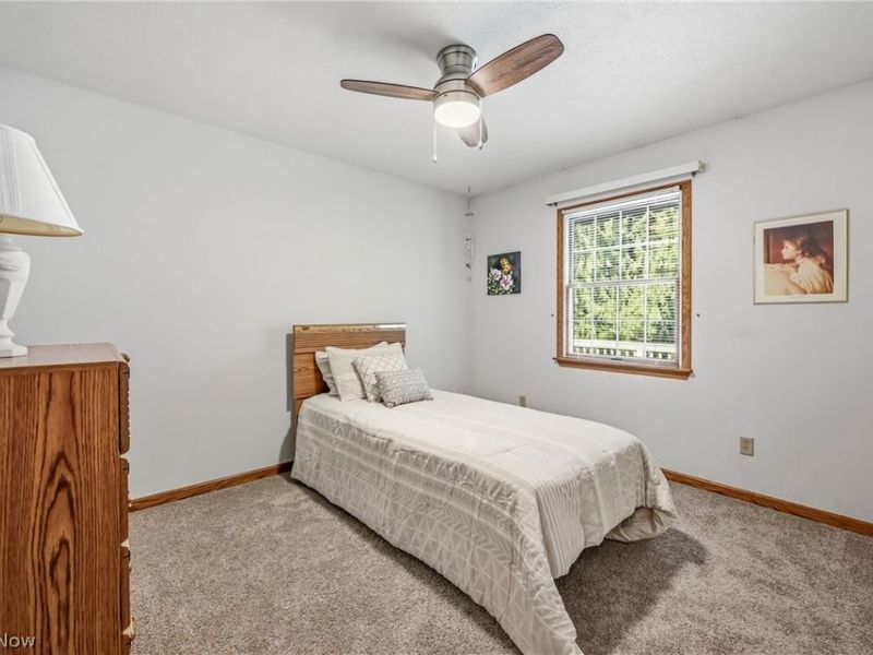 127 Greenfield Oval NW, Warren, OH 44483 Photo 20