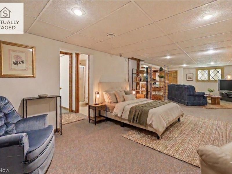 127 Greenfield Oval NW, Warren, OH 44483 Photo 23