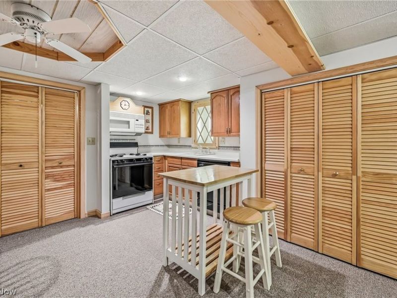 127 Greenfield Oval NW, Warren, OH 44483 Photo 26