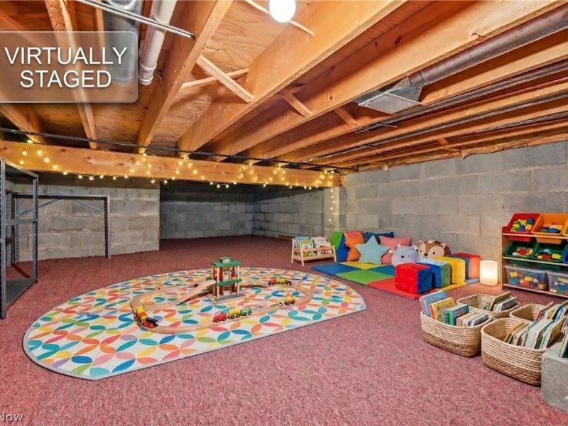 127 Greenfield Oval NW, Warren, OH 44483 Photo 31