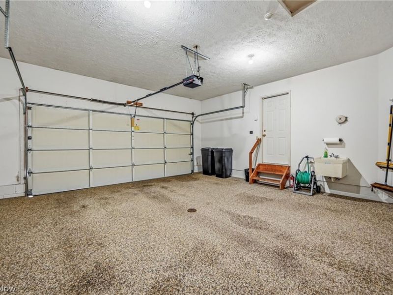 127 Greenfield Oval NW, Warren, OH 44483 Photo 38