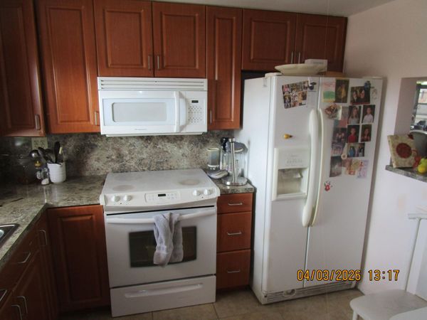 9401 Sunrise Lakes Boulevard, Unit 308, Sunrise, FL 33322