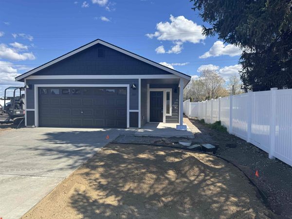 1013 S Century Rd, Spokane Valley, WA 99037