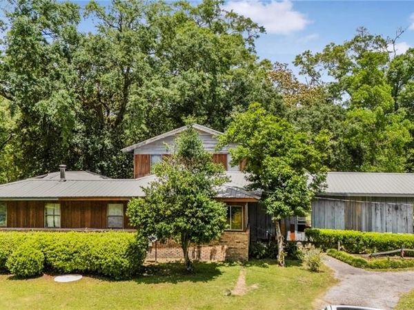 161 Magnolia Avenue, Satsuma, AL 36572