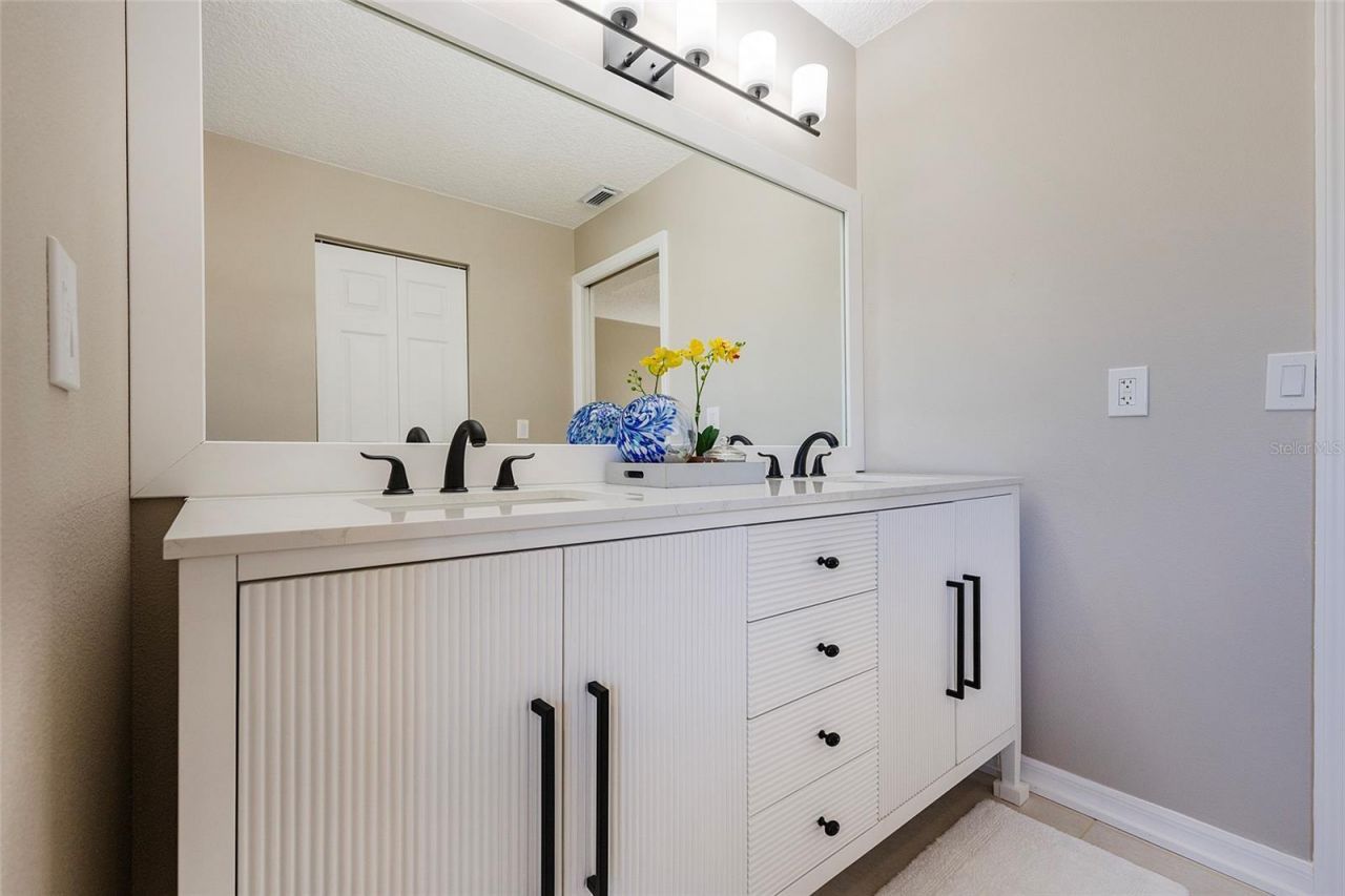 9 Slipper Flower Path E, Palm Coast, FL 32164 Photo